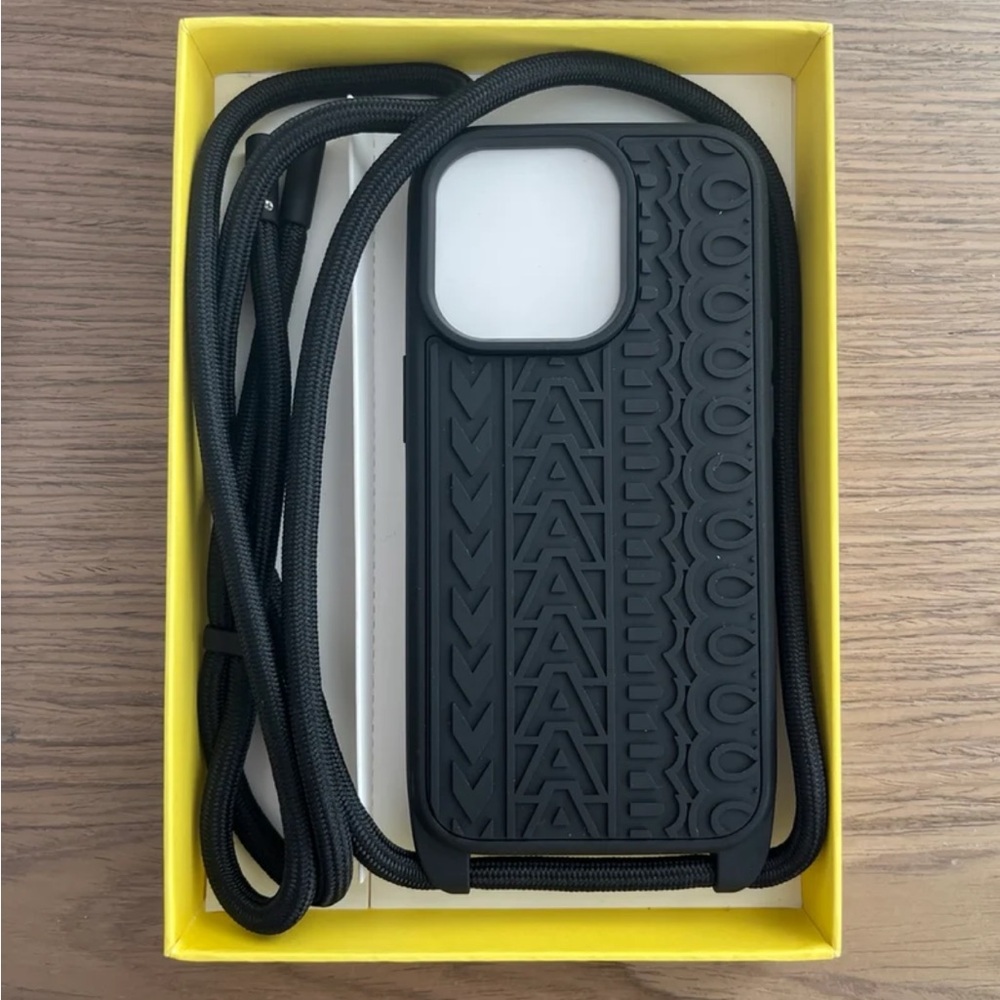 NWT Marc Jacobs Phone Case
